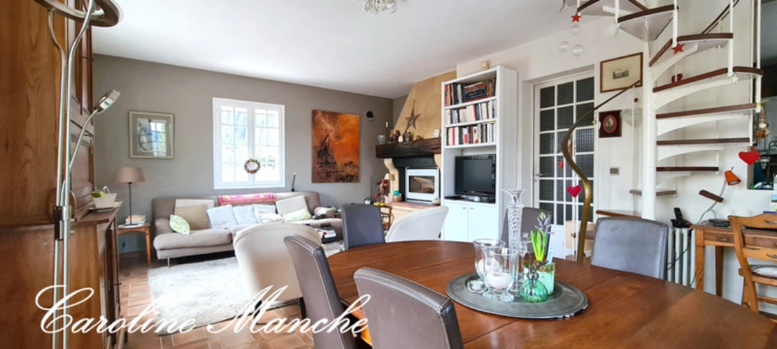 Photos 3 - Prestige - A vendre GRAMBOIS - Maison 4 pièces de 120 m² - Terrain de 7 000m² - Plain pied