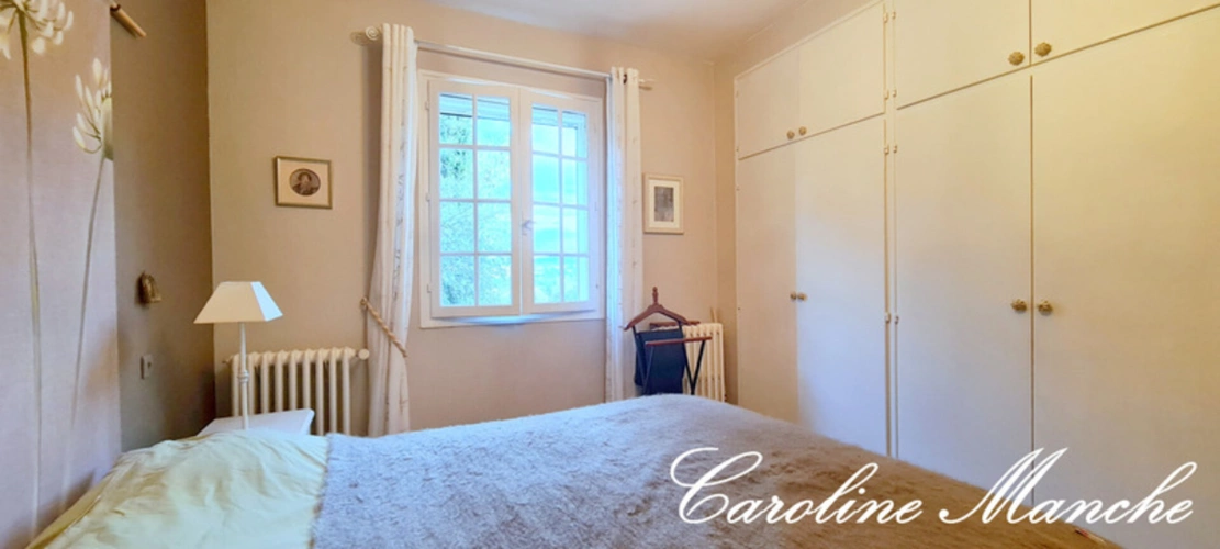 Photos 11 - Prestige - A vendre GRAMBOIS - Maison 4 pièces de 120 m² - Terrain de 7 000m² - Plain pied