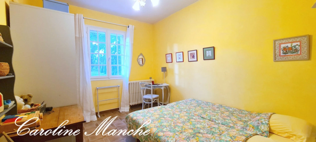 Photos 13 - Prestige - A vendre GRAMBOIS - Maison 4 pièces de 120 m² - Terrain de 7 000m² - Plain pied