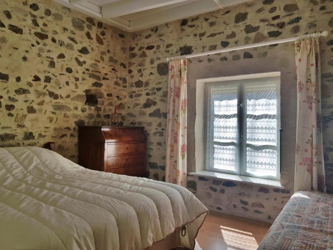 Photos 13 - Prestige - PROPRIÉTÉ AU COEUR DU BEAUJOLAIS AVEC DEUX MAISONS D'HABITAT