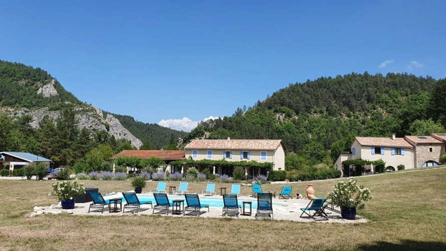 Photos 1 - Prestige - PROPRIETE DE CHARME - 5 GITES - HABITATION - 2 HECTARES - DI