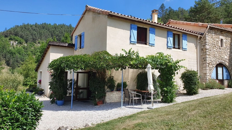 Photos 16 - Prestige - PROPRIETE DE CHARME - 5 GITES - HABITATION - 2 HECTARES - DI