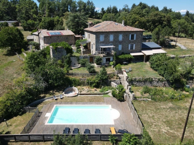 Photos 3 - Prestige - Domaine équestre avec gîtes - chambres d'hôtes - 10 hectare
