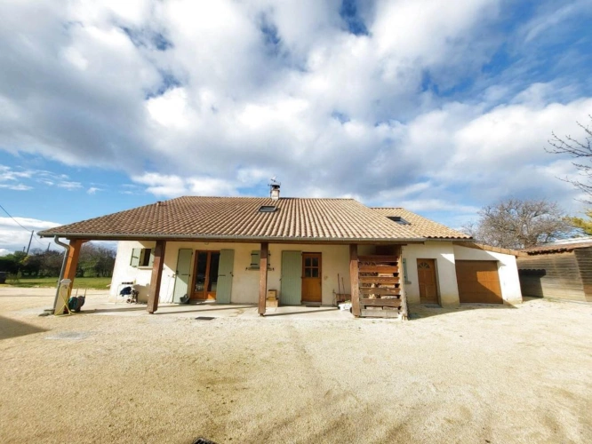 Photos 2 - Rurale - Ferme rénovée vue Vercors - 1,7 Ha - Idéal chevaux - 15 Mn T