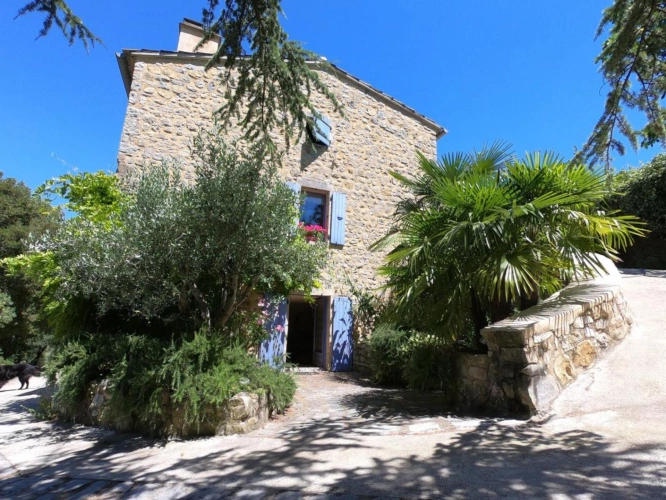 Photos 2 - Prestige - Propriété isolée, chambres d'hôtes, gites, piscine, entière