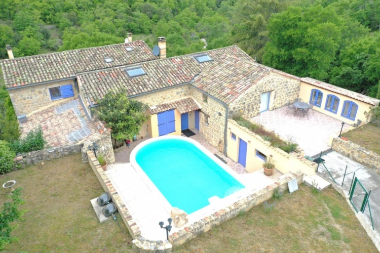 Photos 14 - Prestige - Propriété isolée, chambres d'hôtes, gites, piscine, entière