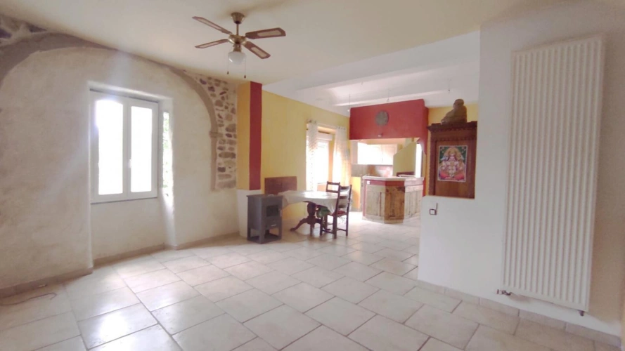 Photos 7 - Prestige - À vendre pour grande famille à Saint-Paul-Le-Jeune : maison