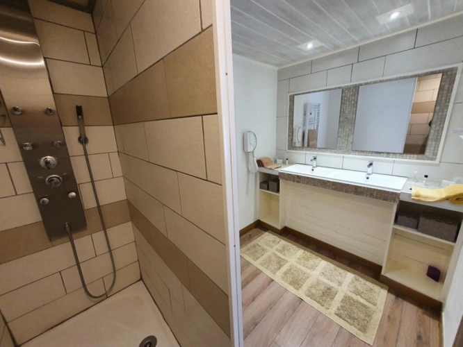 Photos 11 - Agricole - DEUX MAISONS - 17 PIECES - 3000M2 DE TERRAIN - LIMITE VERCOR