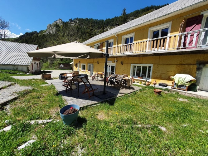 Photos 13 - Agricole - DEUX MAISONS - 17 PIECES - 3000M2 DE TERRAIN - LIMITE VERCOR