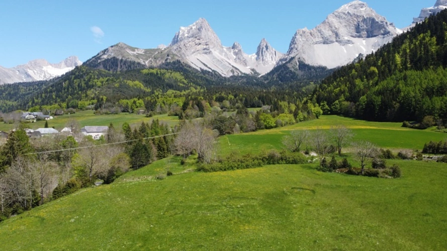 Photos 16 - Agricole - DEUX MAISONS - 17 PIECES - 3000M2 DE TERRAIN - LIMITE VERCOR