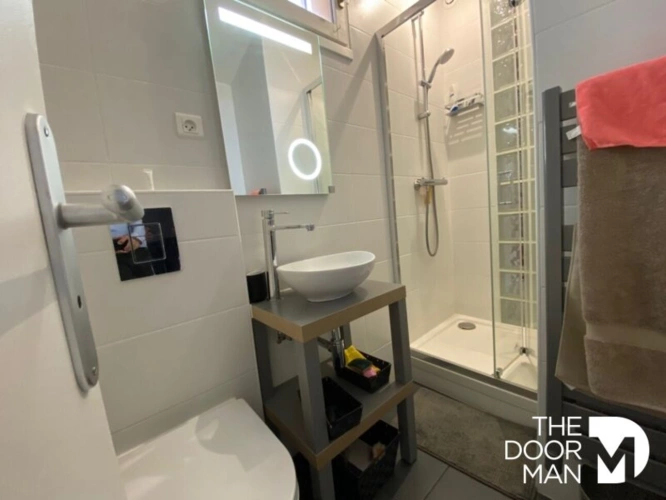 Photos 9 - Rurale - Appartement 83230