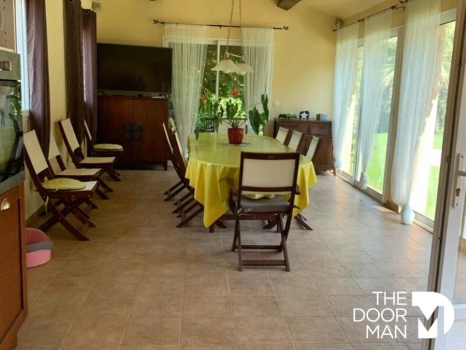 Photos 11 - Prestige - Maison 83610