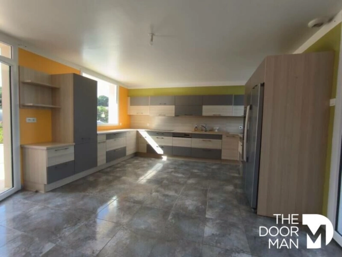 Photos 5 - Prestige - Propriété 53120