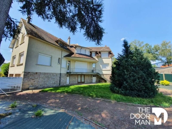 Photos 1 - Prestige - Propriété 53700