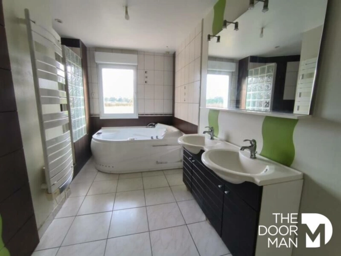 Photos 6 - Prestige - Propriété 53470