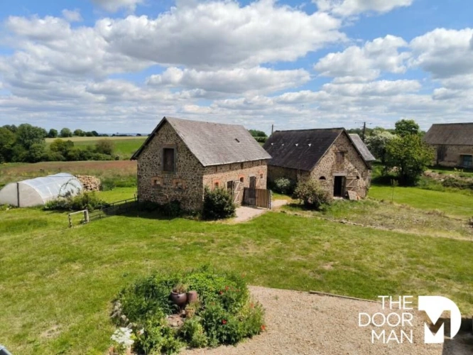 Photos 4 - Rurale - Maison 53300